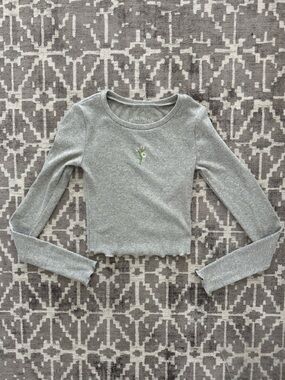 Aeropostale OG Tee Collection Shrunken Daisy Embroidered Top XS Gray